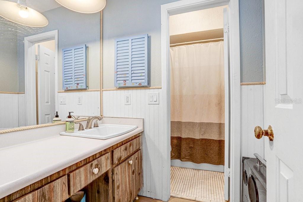 Image 19 of 43 For 17308 Tobacco Road