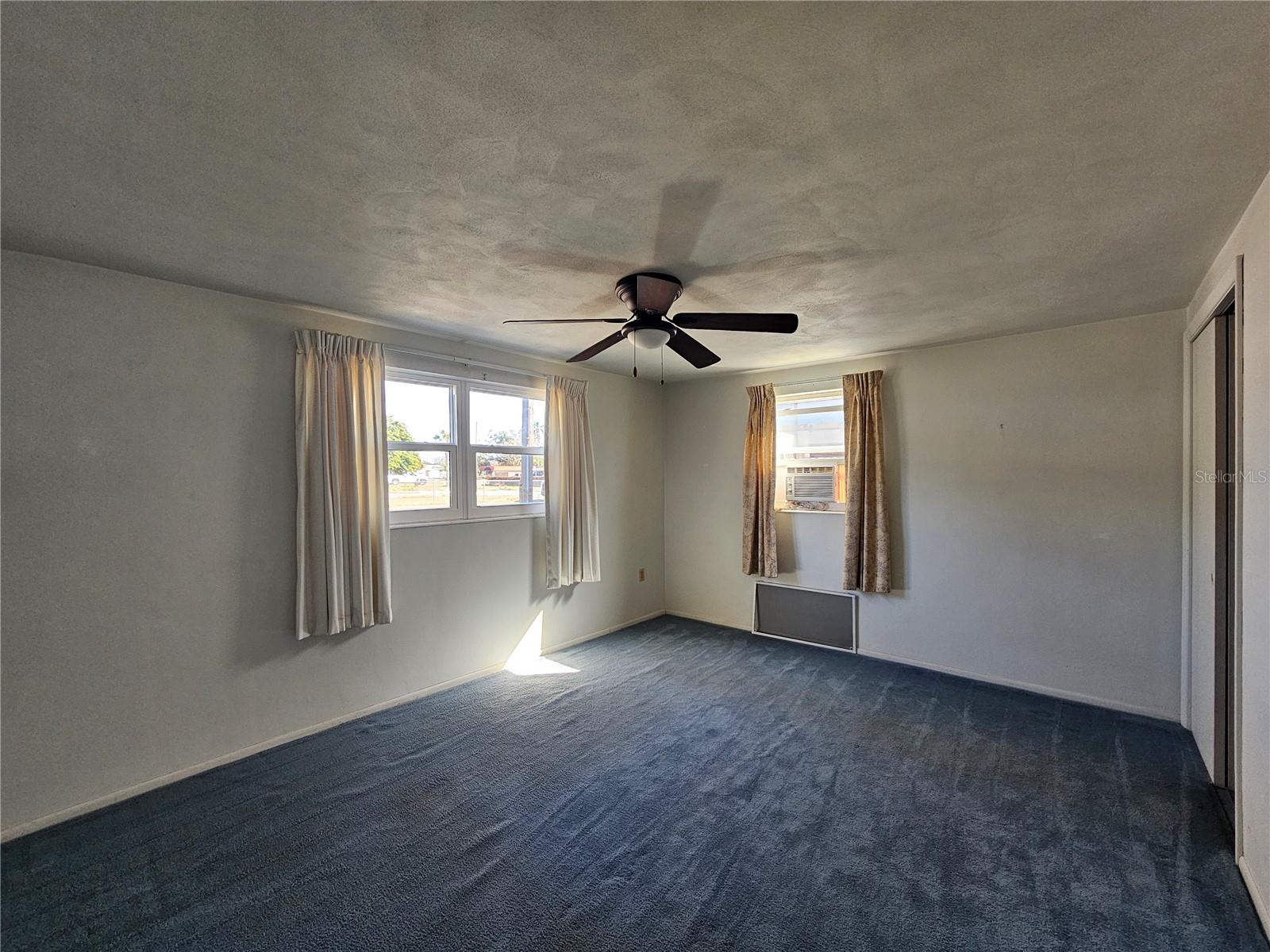 Image 13 of 21 For 4519 Pirate Place