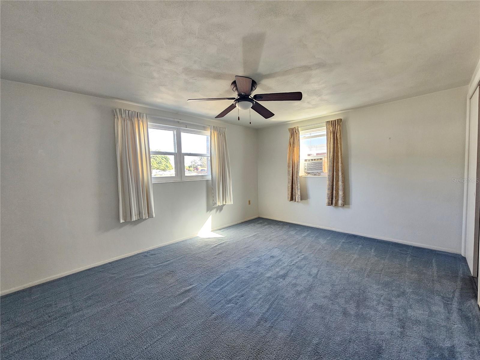 Image 14 of 21 For 4519 Pirate Place