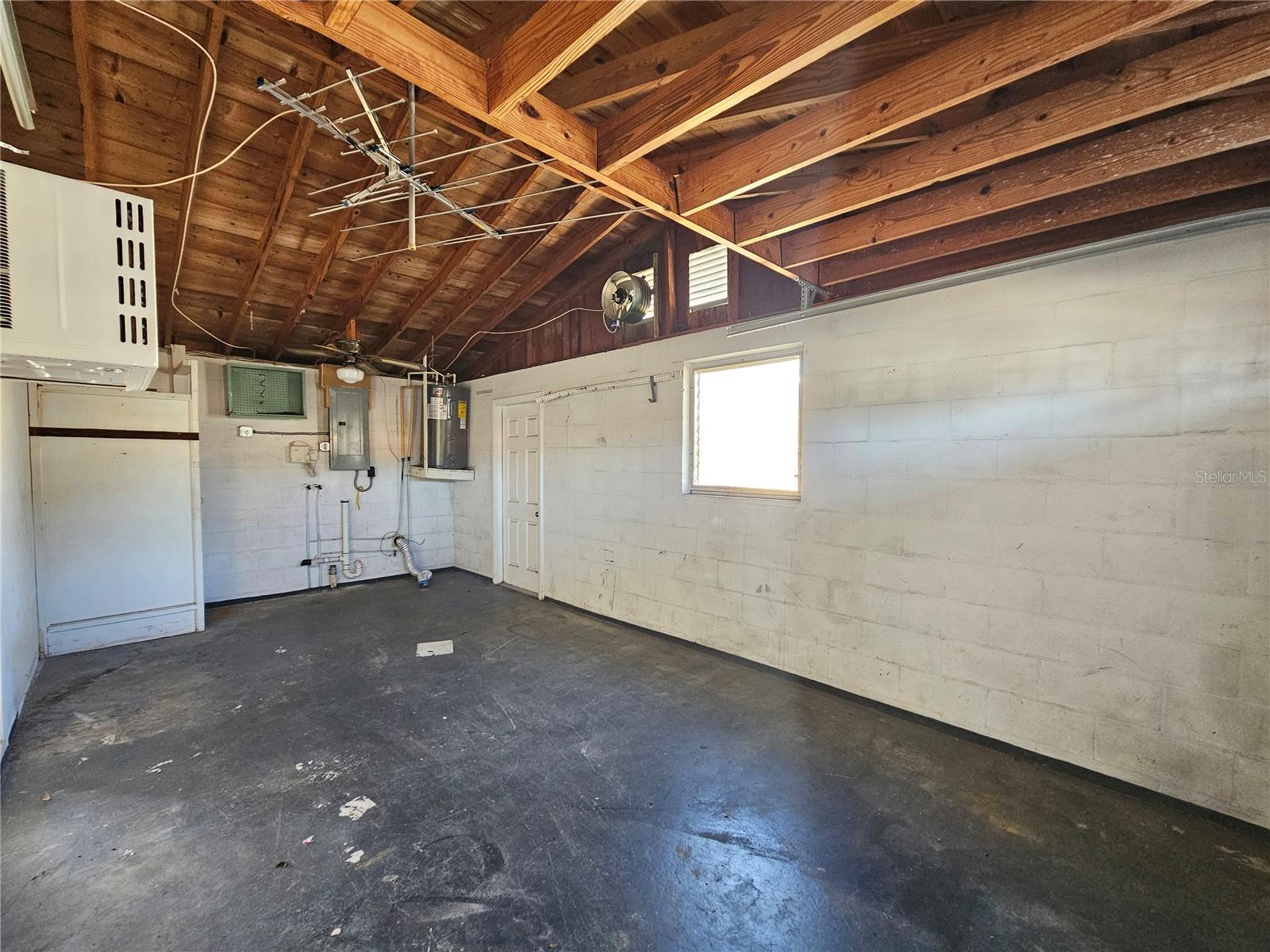 Image 18 of 21 For 4519 Pirate Place