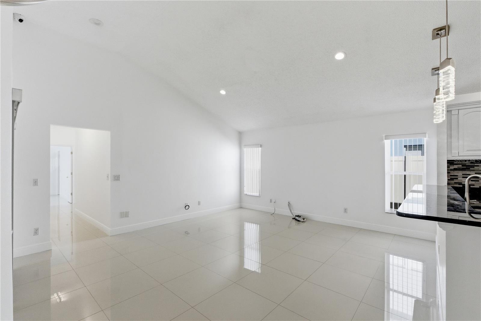 Image 19 of 67 For 13506 Fawn Ridge Boulevard