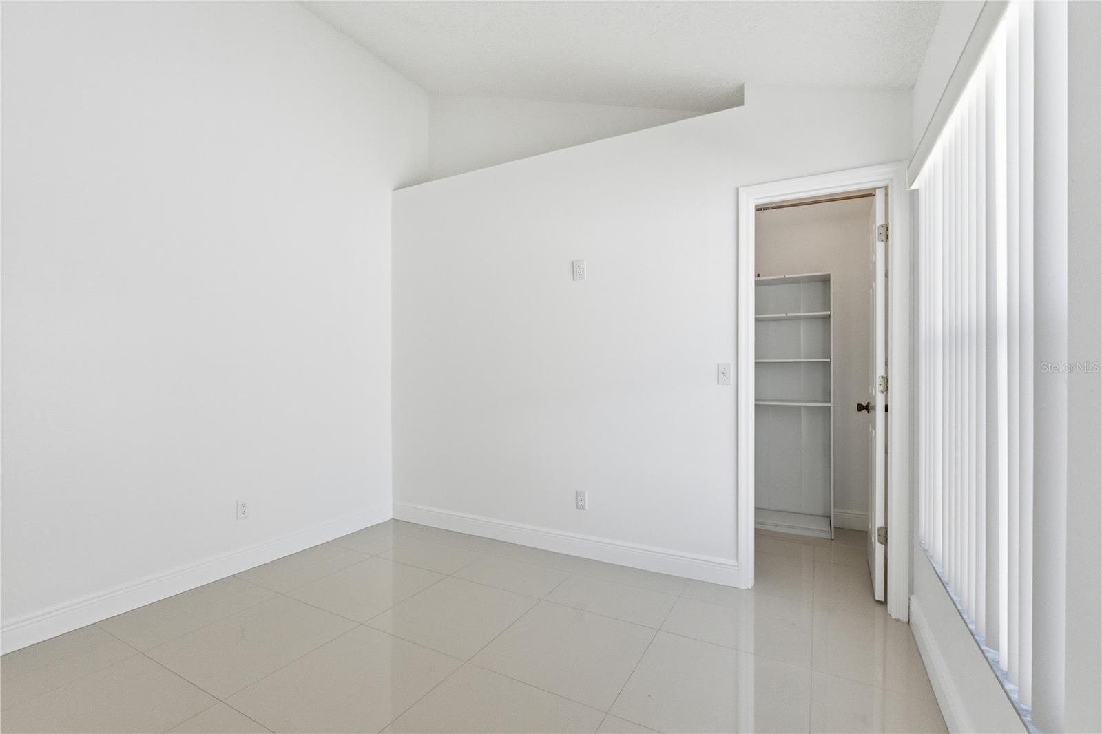 Image 35 of 67 For 13506 Fawn Ridge Boulevard