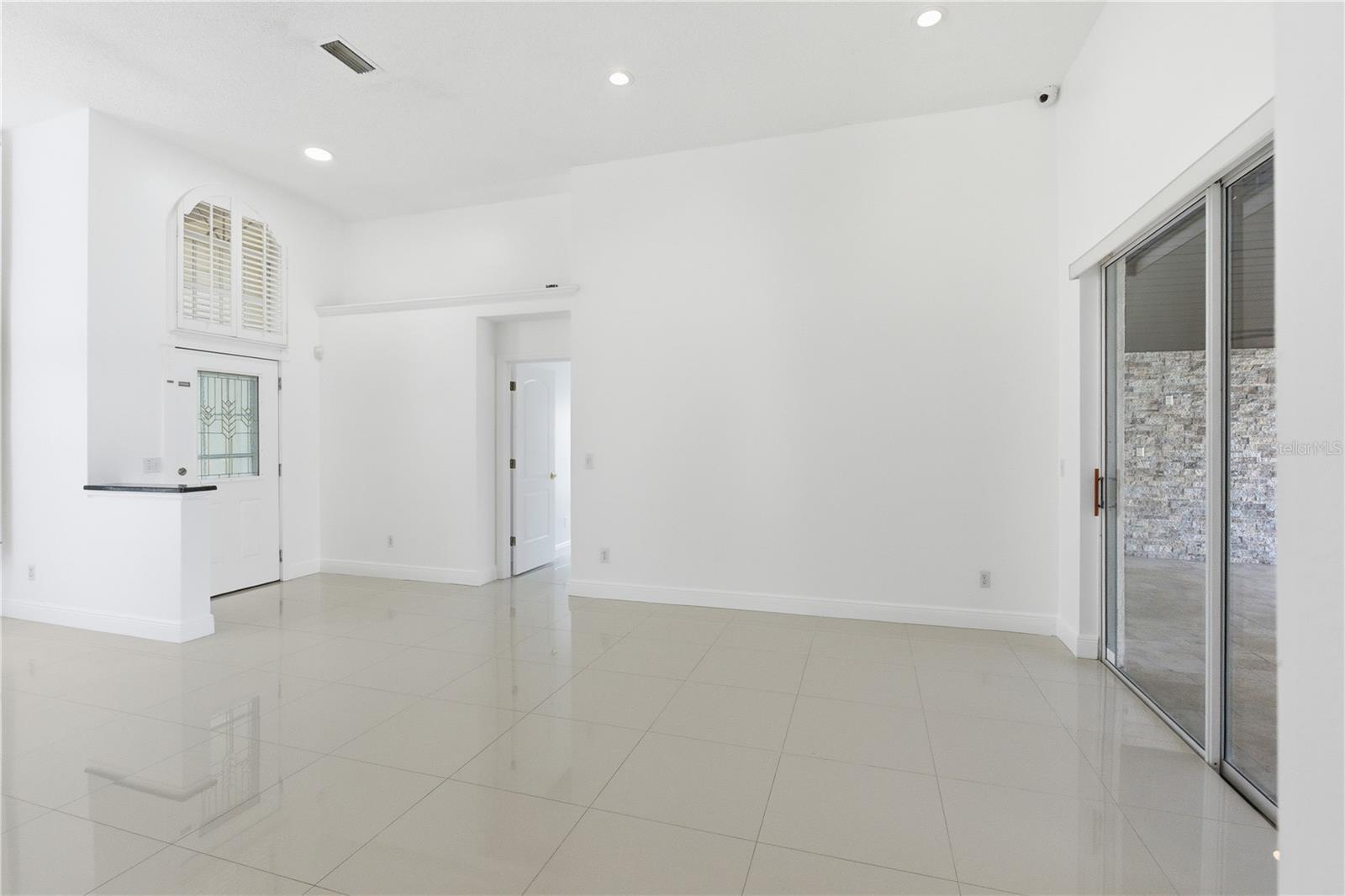 Image 7 of 67 For 13506 Fawn Ridge Boulevard