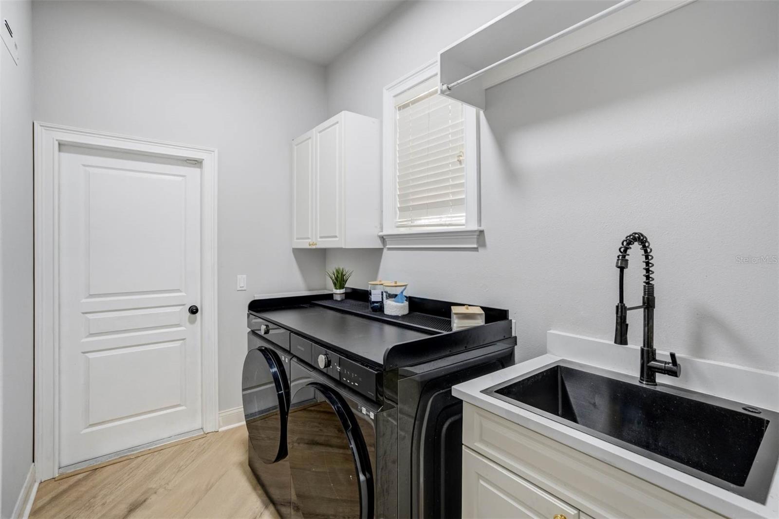 Image 14 of 22 For 655 Whisper Woods Drive