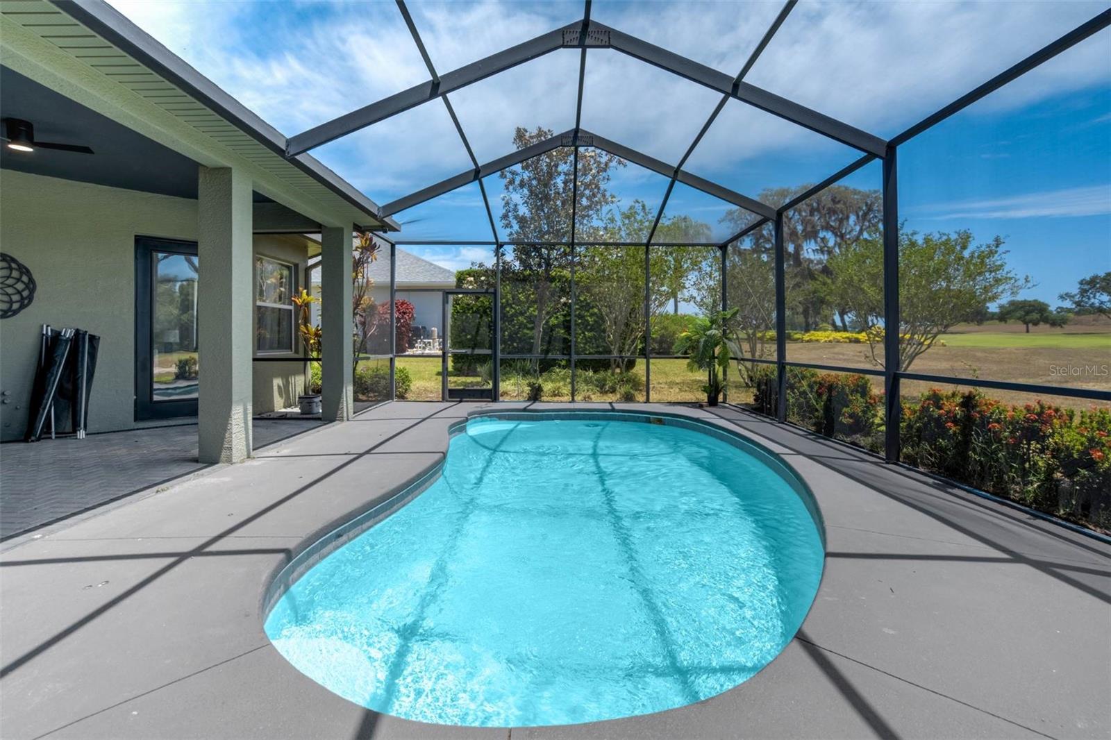 Image 19 of 22 For 655 Whisper Woods Drive