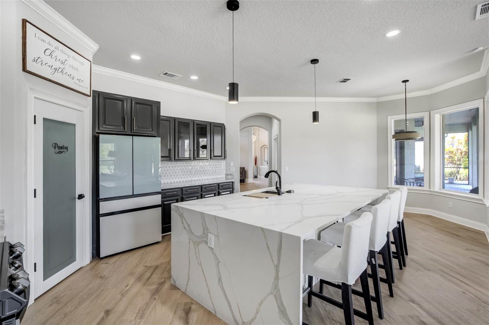 Image 4 of 22 For 655 Whisper Woods Drive