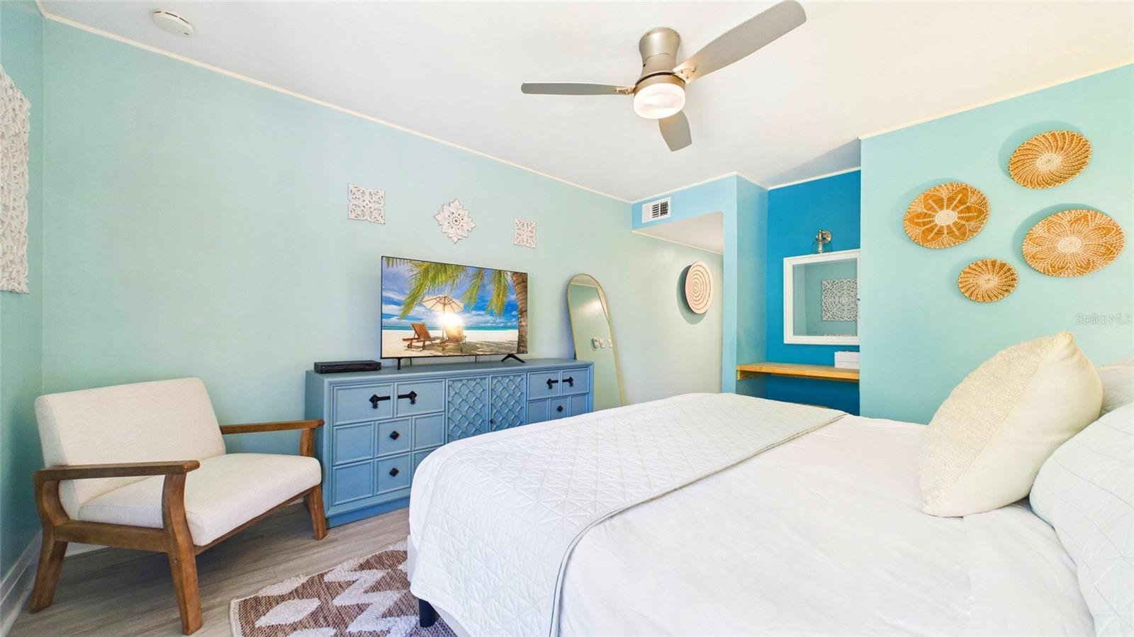 Image 23 of 46 For 3675 41st Way S K