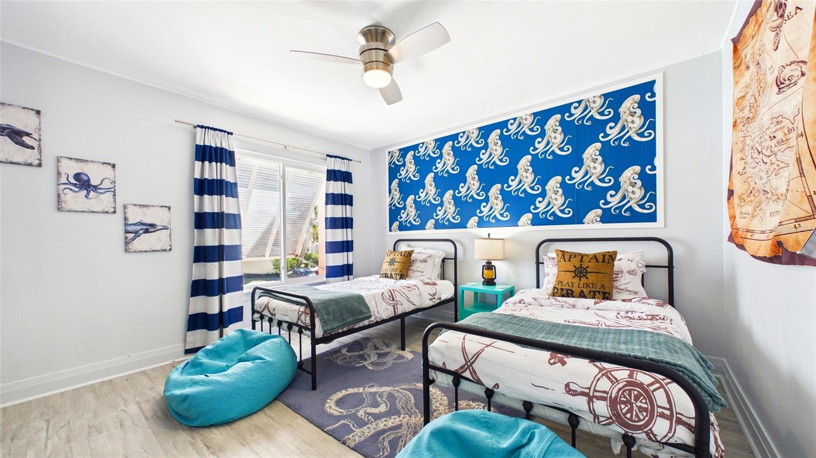 Image 28 of 46 For 3675 41st Way S K