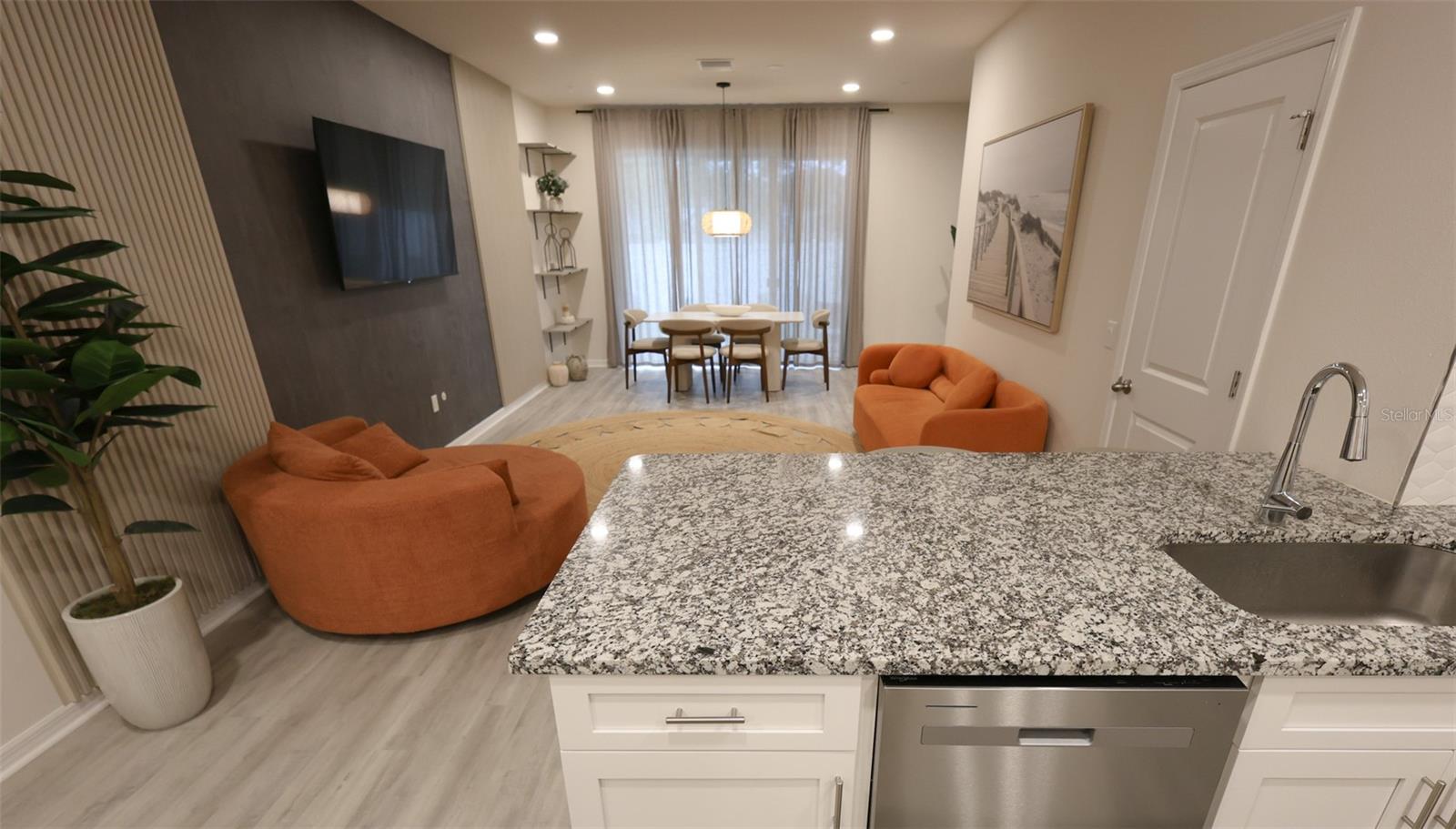 Image 7 of 24 For 2992 Mearshire Drive