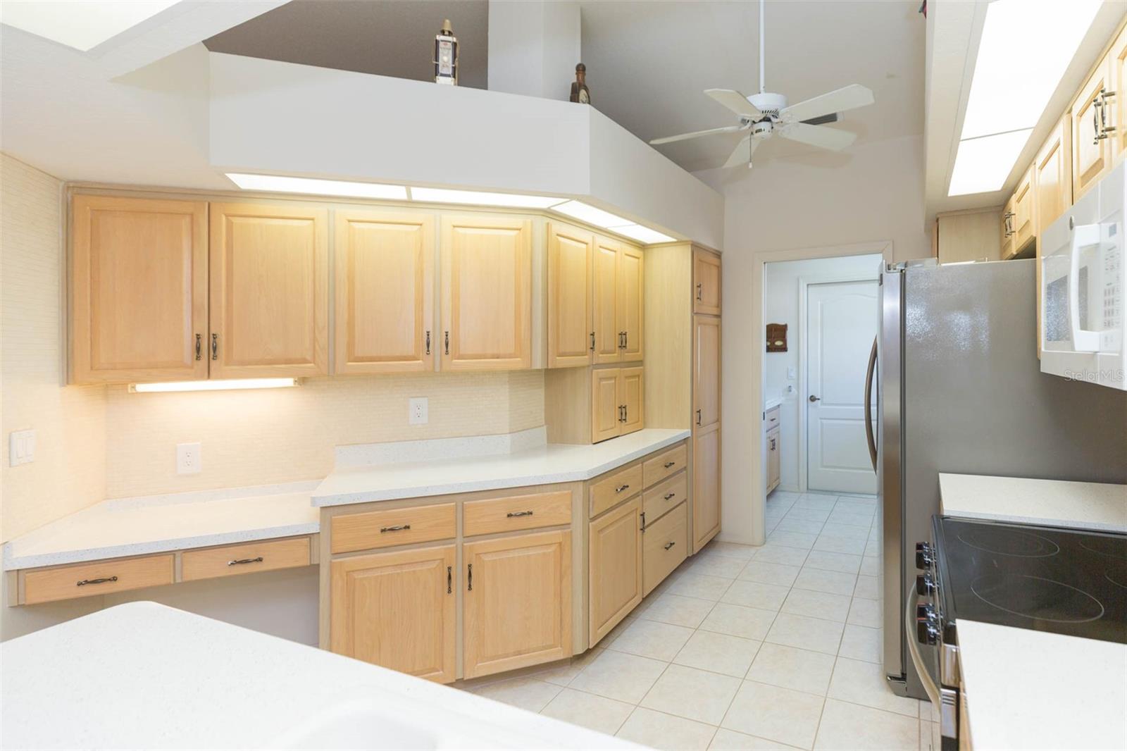 Image 11 of 43 For 8100 Hidden Hills Drive