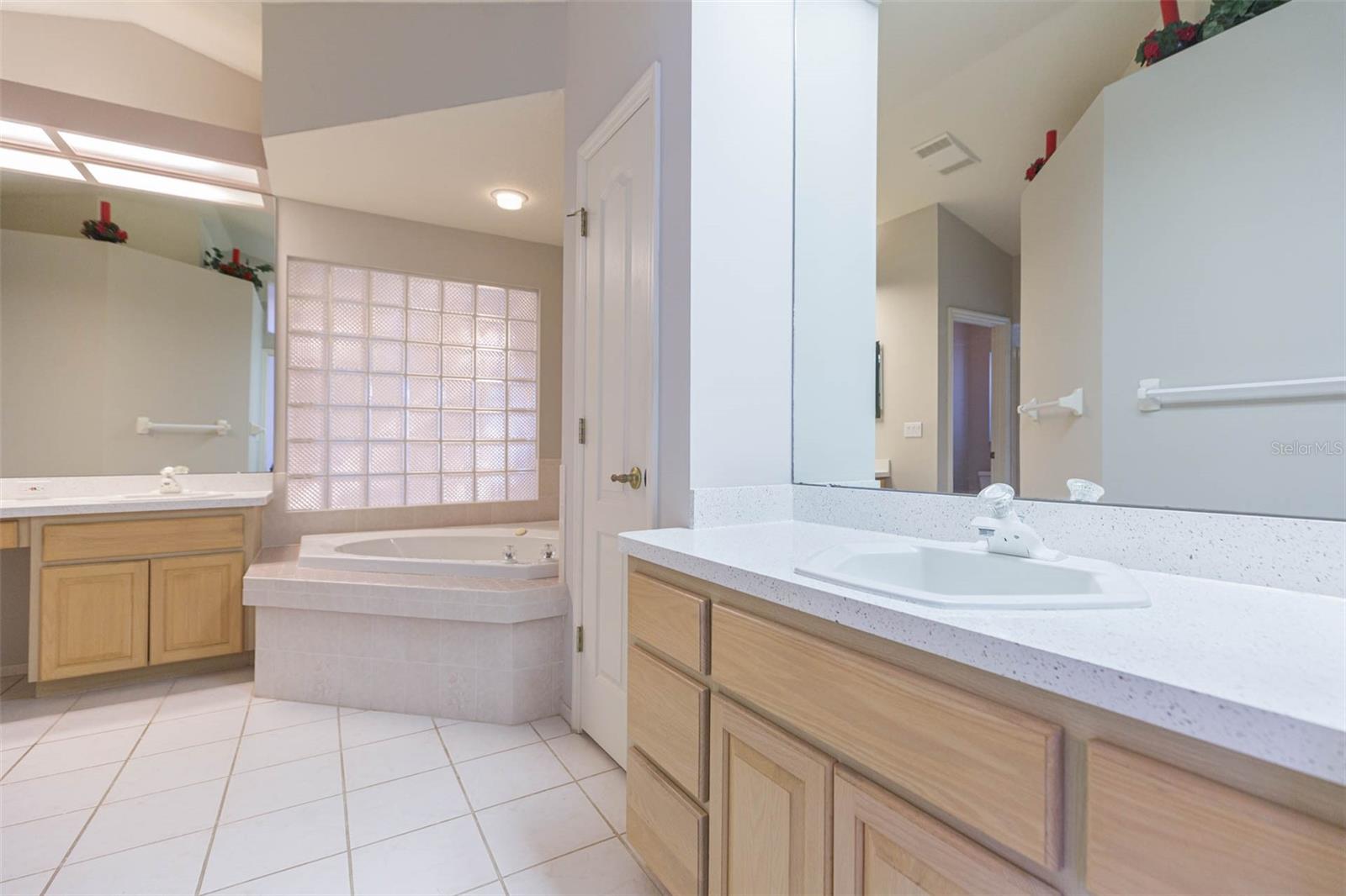 Image 29 of 43 For 8100 Hidden Hills Drive