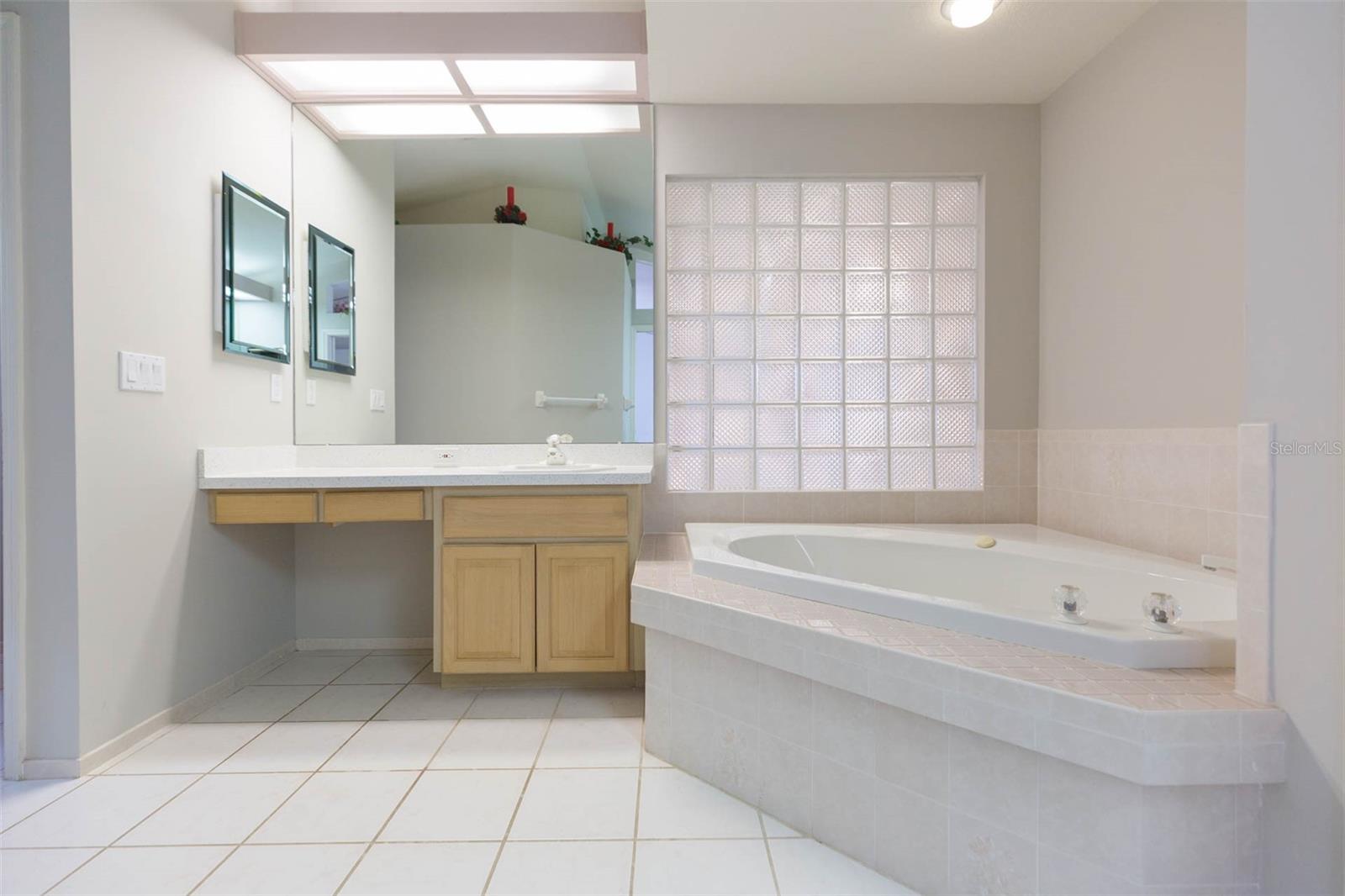 Image 31 of 43 For 8100 Hidden Hills Drive