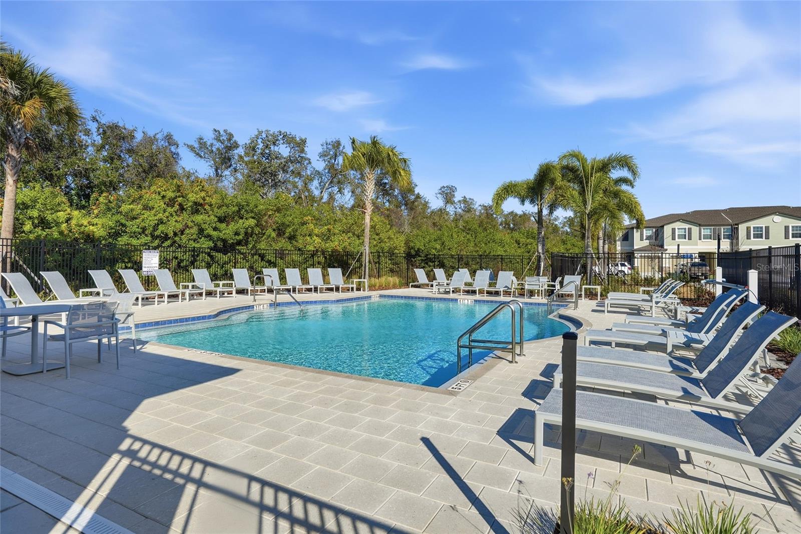 Image 32 of 34 For 282 27th Street Se