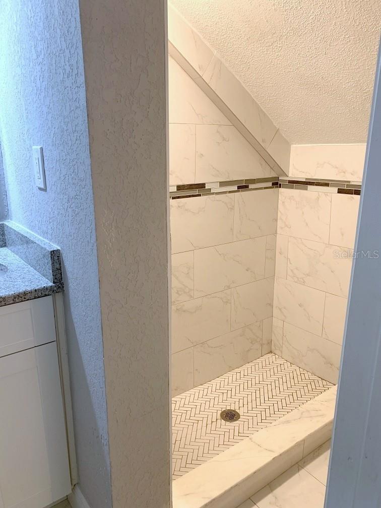 Image 11 of 20 For 115 Allison Court