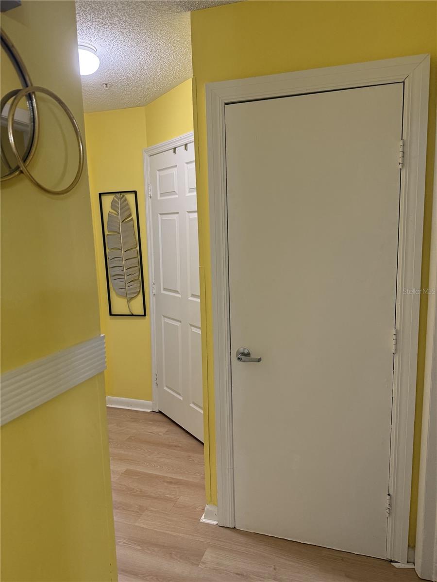 Image 10 of 22 For 322 Regal Park Drive