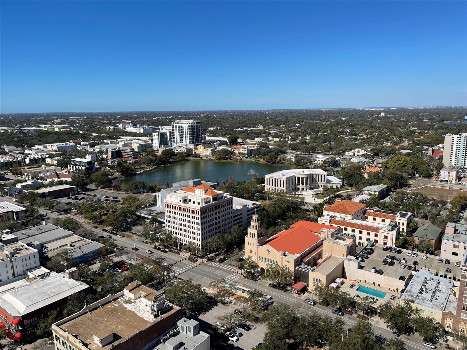 Image 15 of 25 For 400 Central Ave 2708