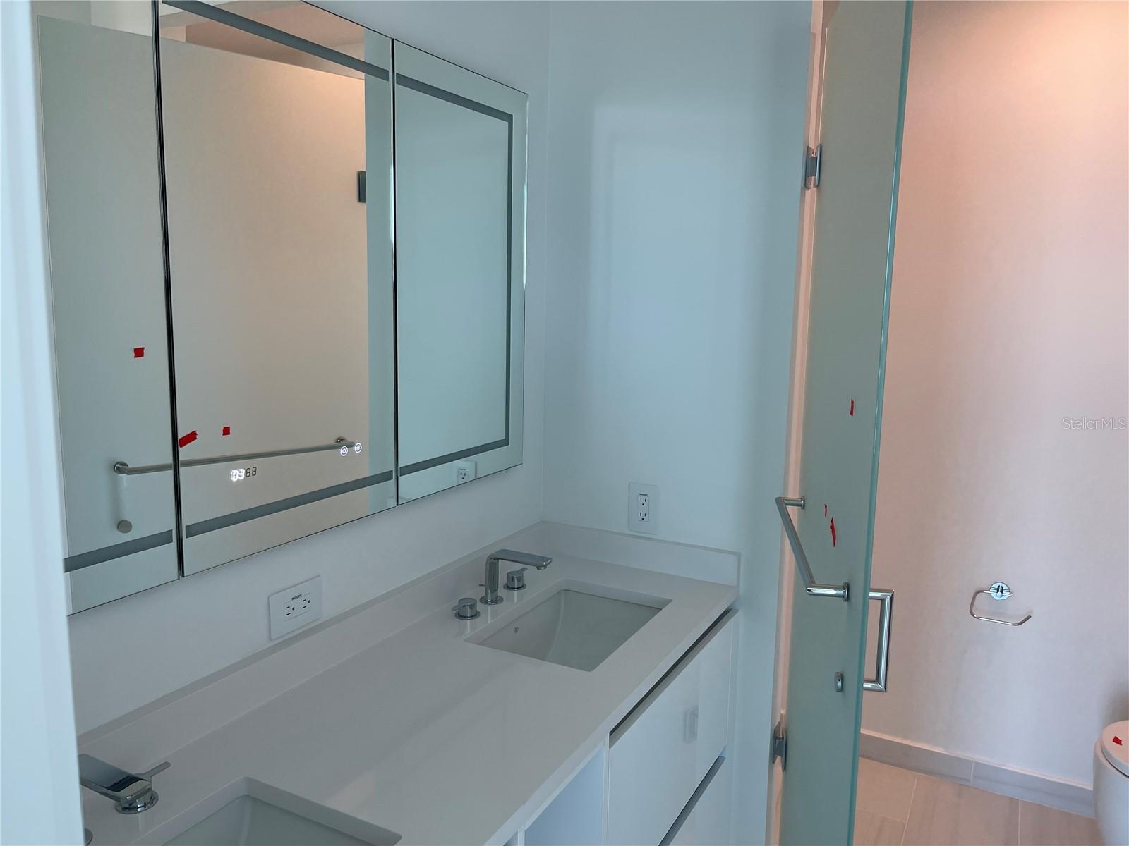 Image 6 of 25 For 400 Central Ave 2708