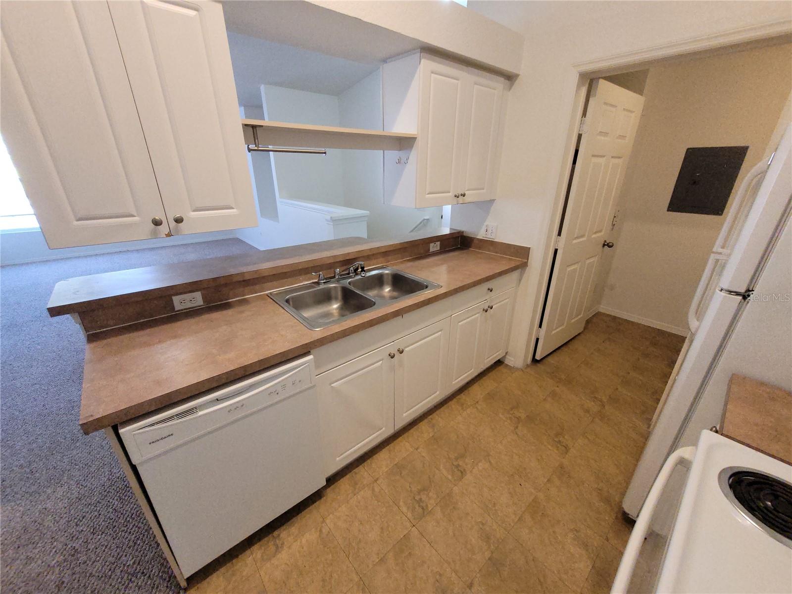 Image 11 of 35 For 36100 Lake Chase Boulevard 202