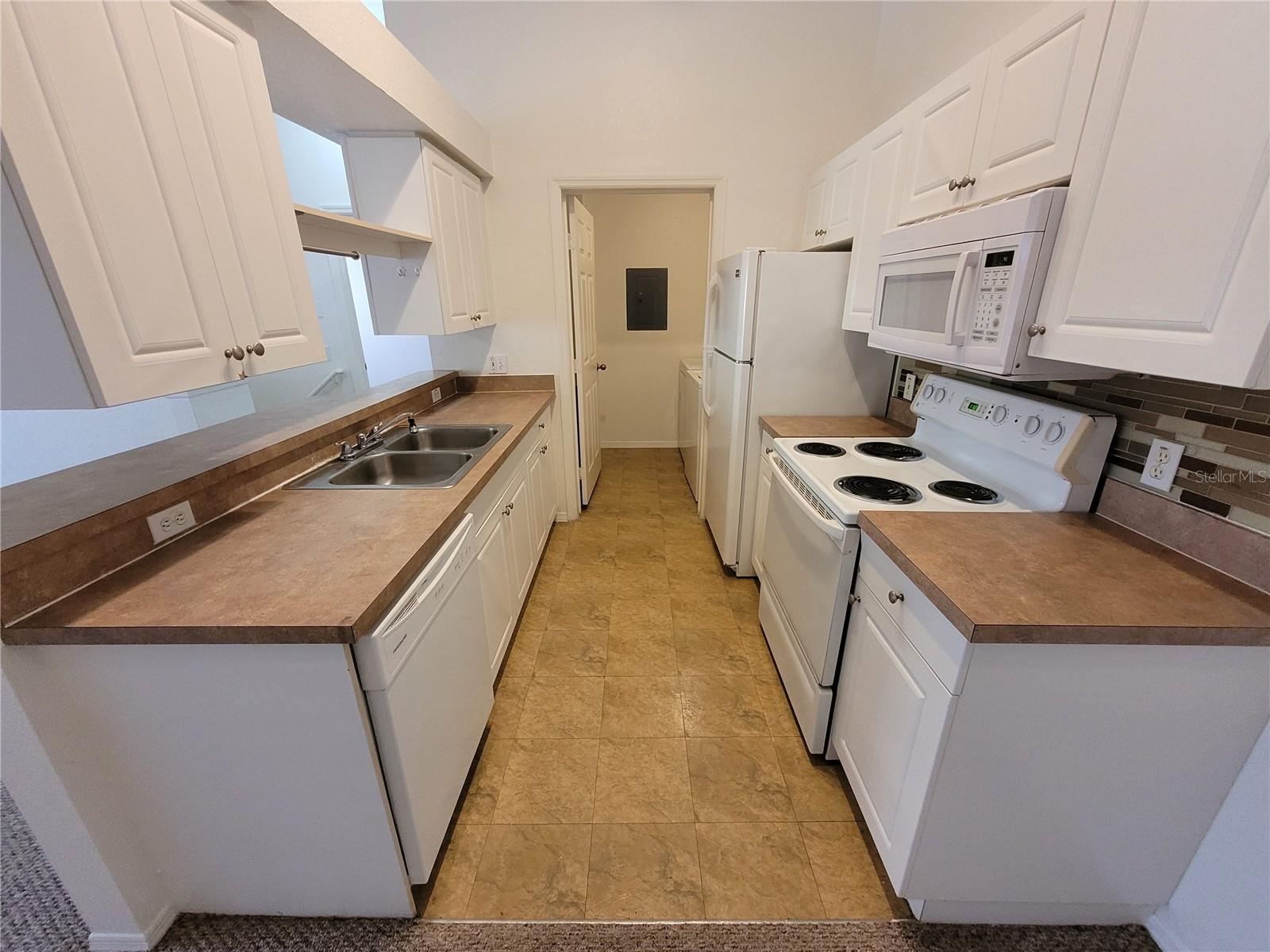 Image 12 of 35 For 36100 Lake Chase Boulevard 202