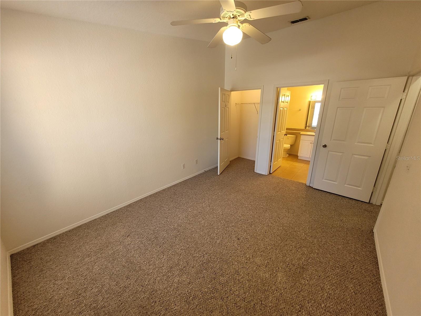 Image 17 of 35 For 36100 Lake Chase Boulevard 202