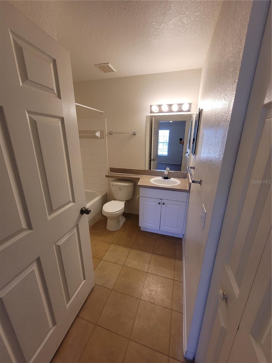 Image 22 of 35 For 36100 Lake Chase Boulevard 202