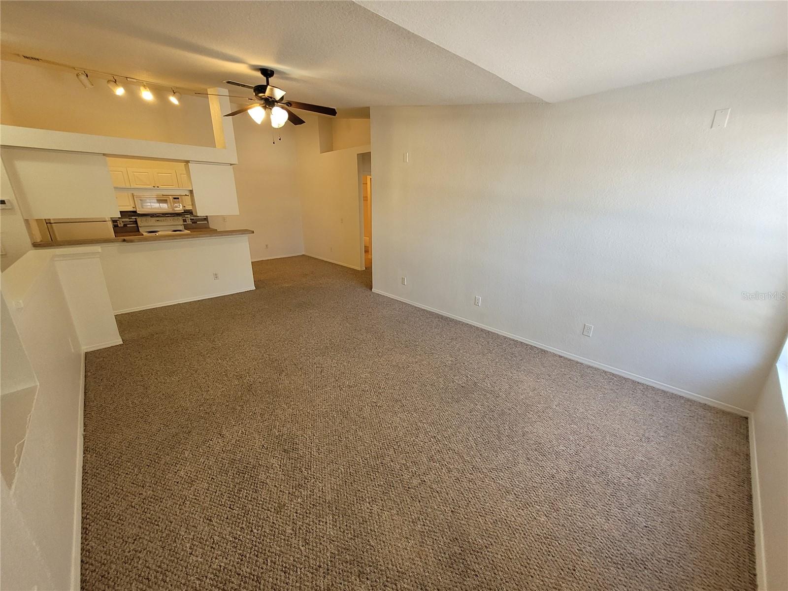 Image 8 of 35 For 36100 Lake Chase Boulevard 202