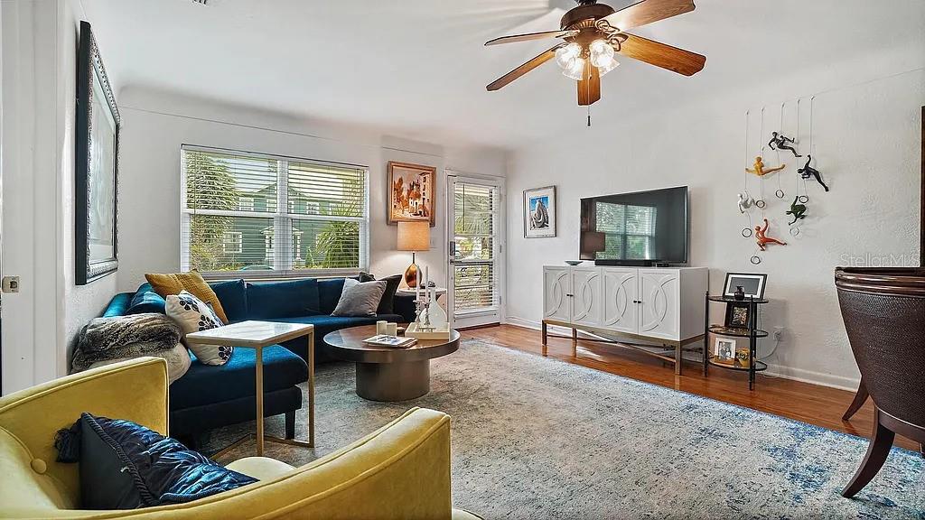 Image 8 of 30 For 109 12th Avenue N