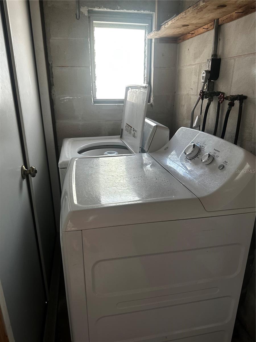 Image 11 of 11 For 2054 Broadway