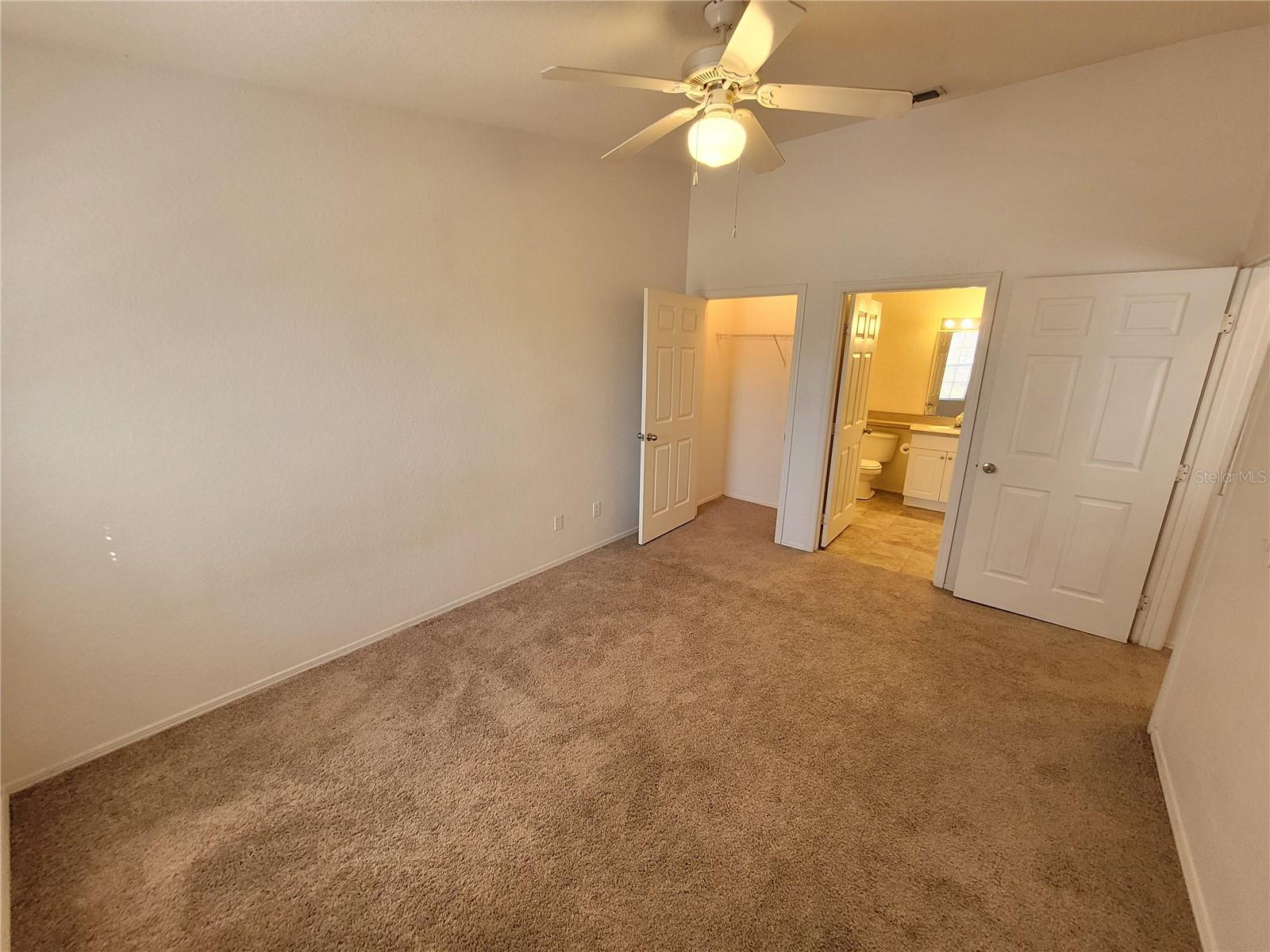 Image 17 of 35 For 5934 Brickleberry Lane 204