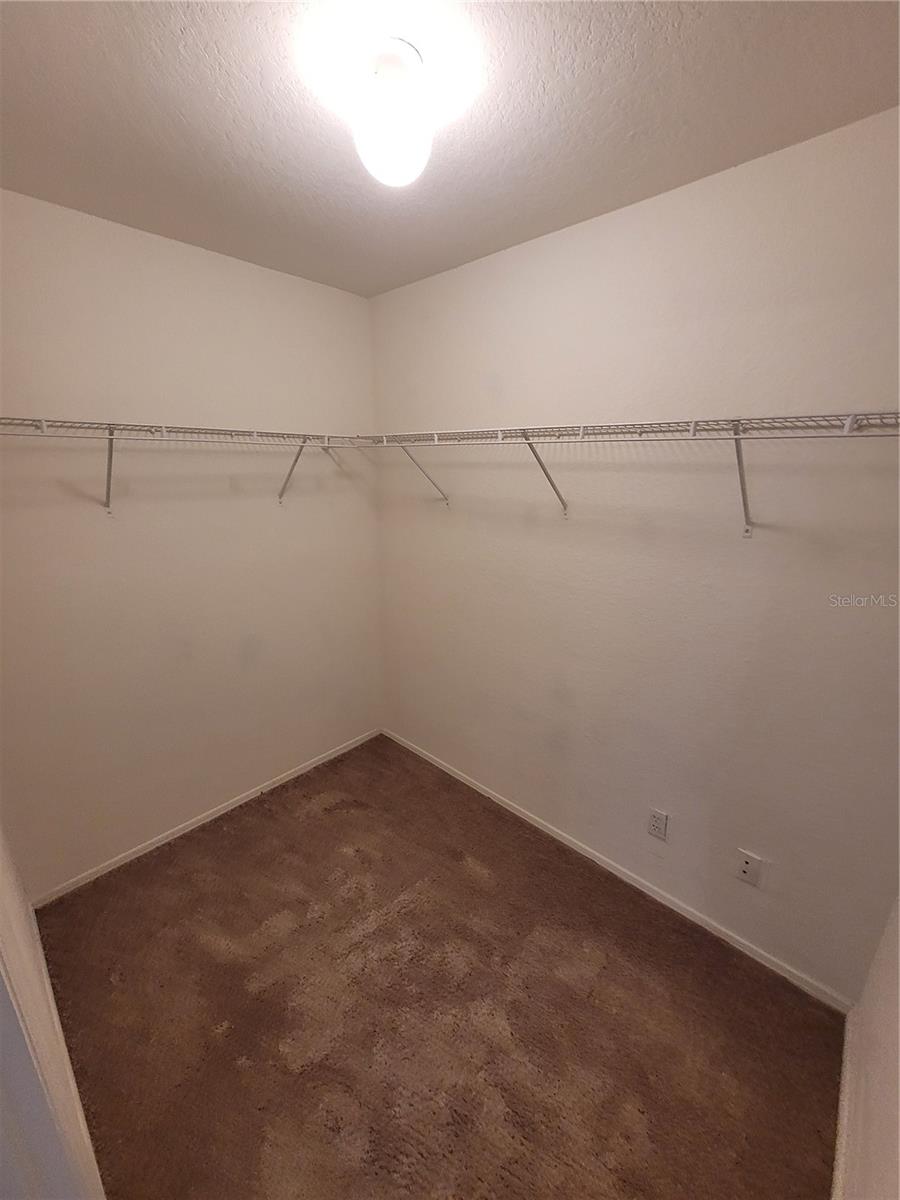 Image 21 of 35 For 5934 Brickleberry Lane 204