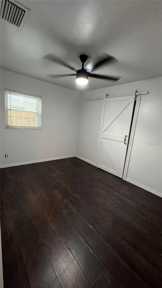 Image 10 of 42 For 4006 Land Avenue W