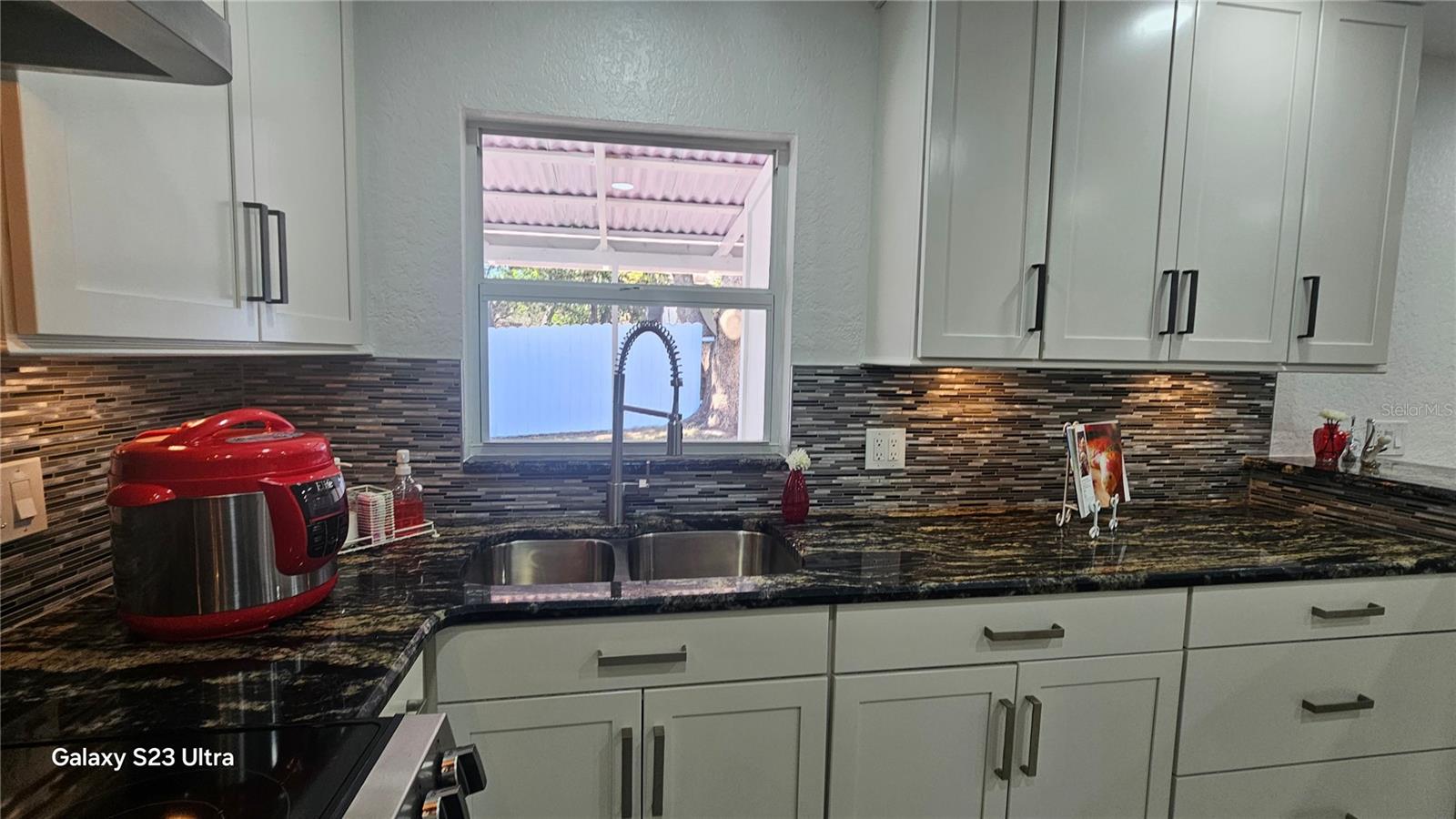 Listing photo id 27 for 1092 Florida Avenue