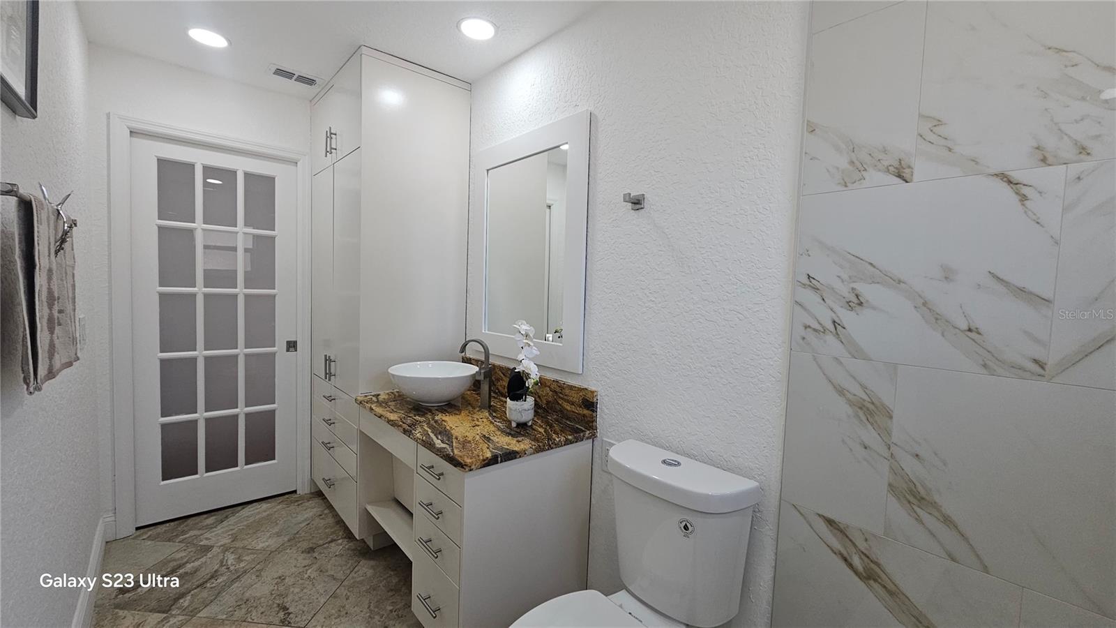 Listing photo id 41 for 1092 Florida Avenue