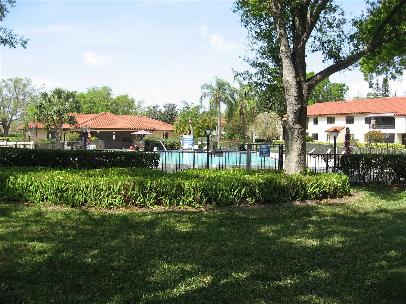 Image 29 of 34 For 5769 Gardens Drive 101