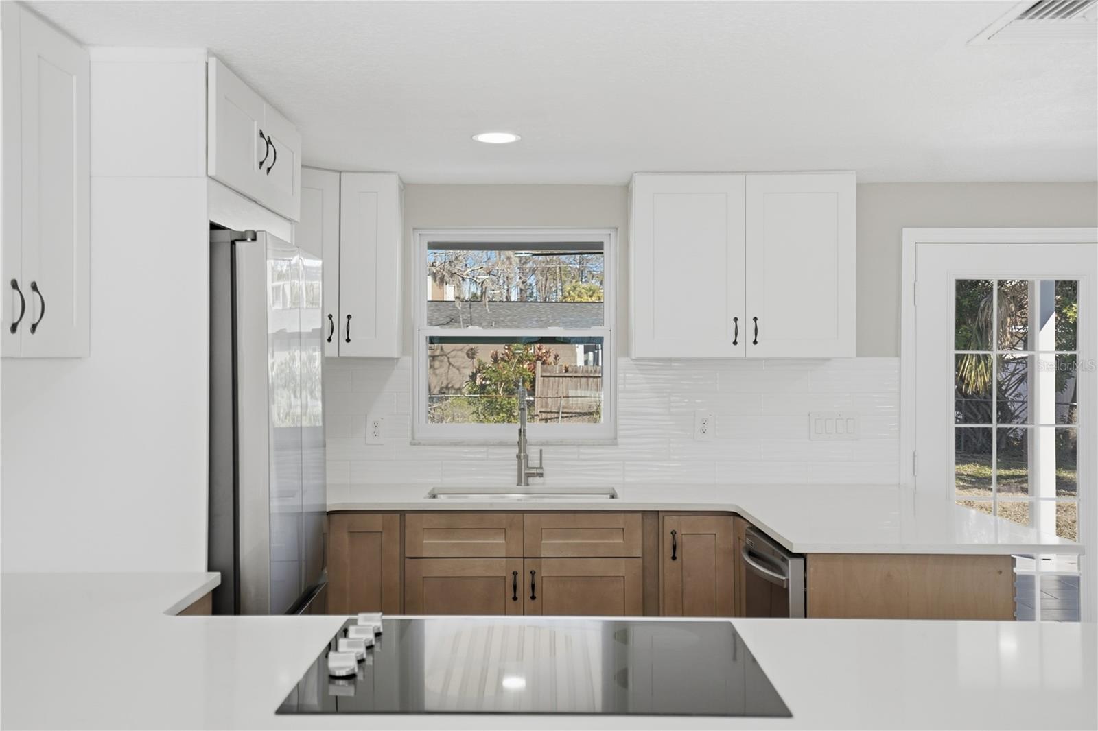 Image 4 of 30 For 5543 Quist Drive