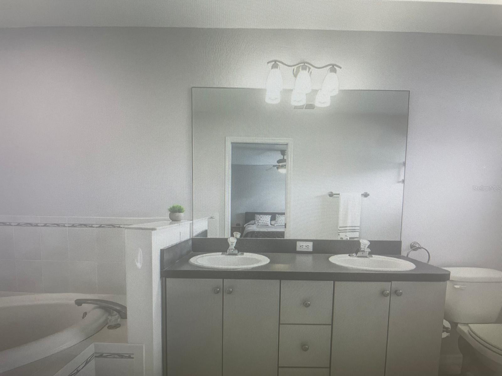 Image 11 of 46 For 2278 Pinta Avenue