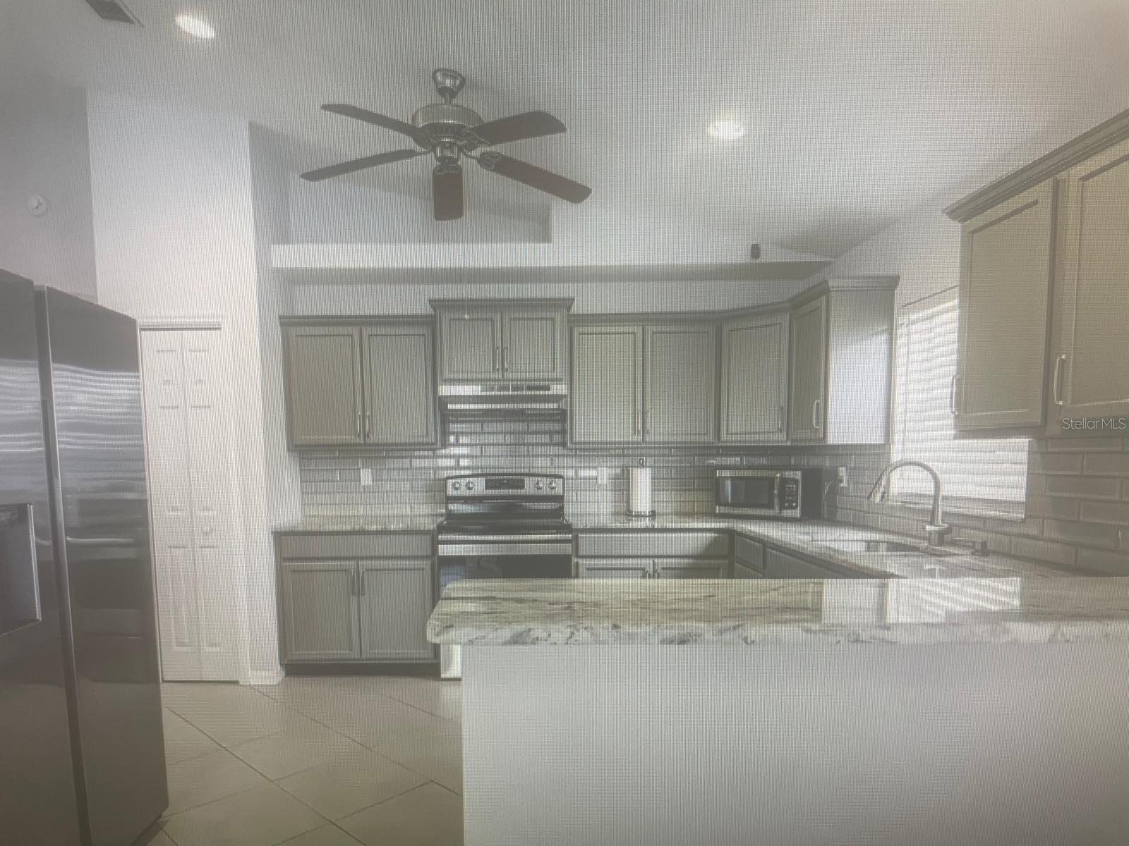 Image 9 of 46 For 2278 Pinta Avenue
