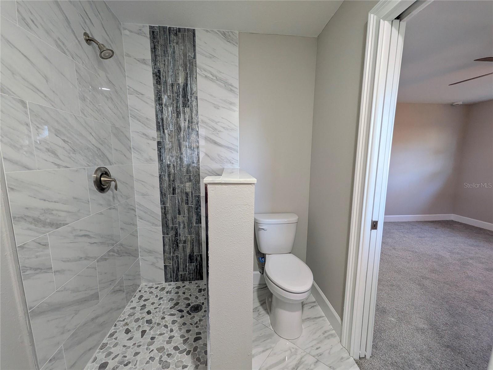 Image 12 of 30 For 5523 Venetian Boulevard Ne