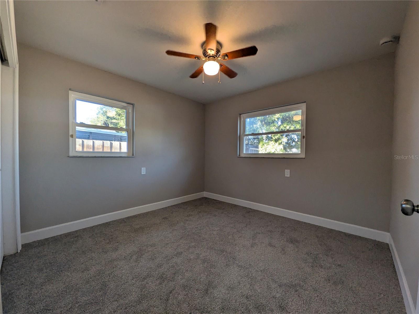 Image 14 of 30 For 5523 Venetian Boulevard Ne