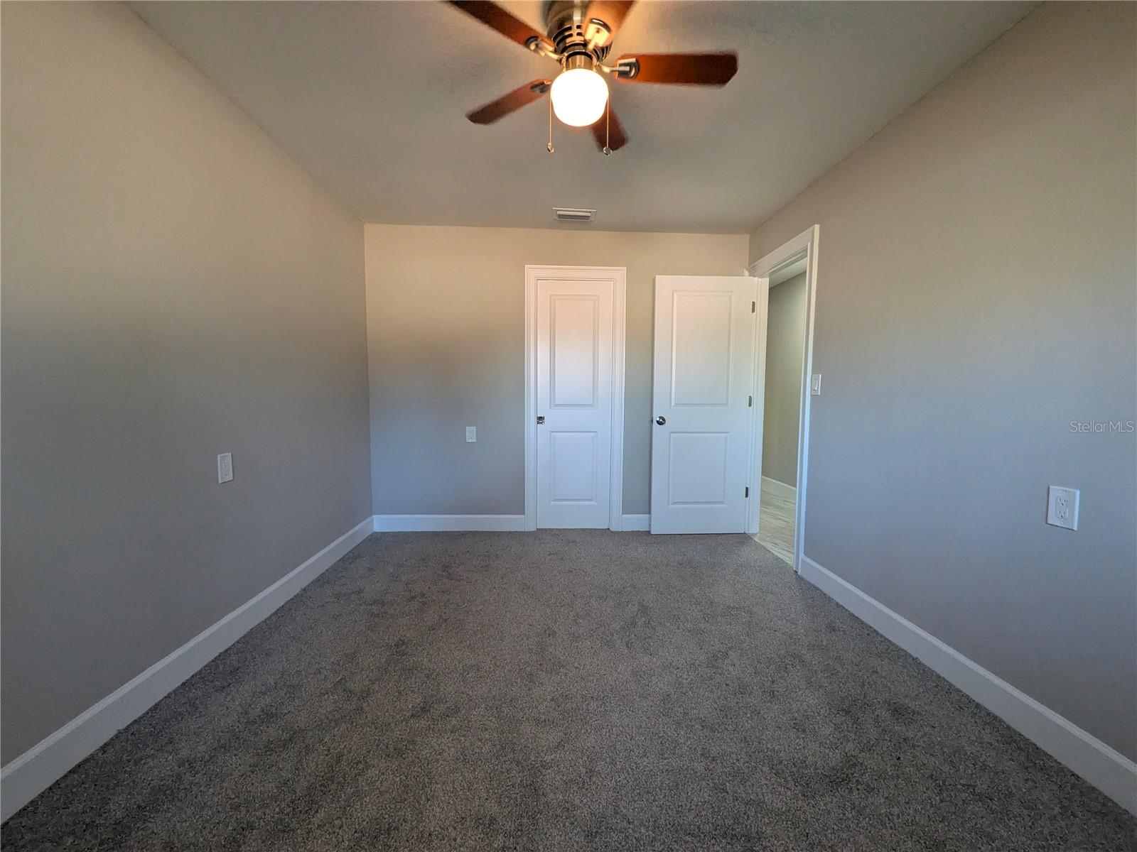 Image 6 of 30 For 5523 Venetian Boulevard Ne