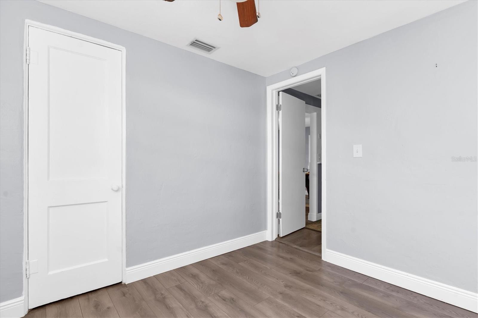 Image 22 of 29 For 5107 37th Street N