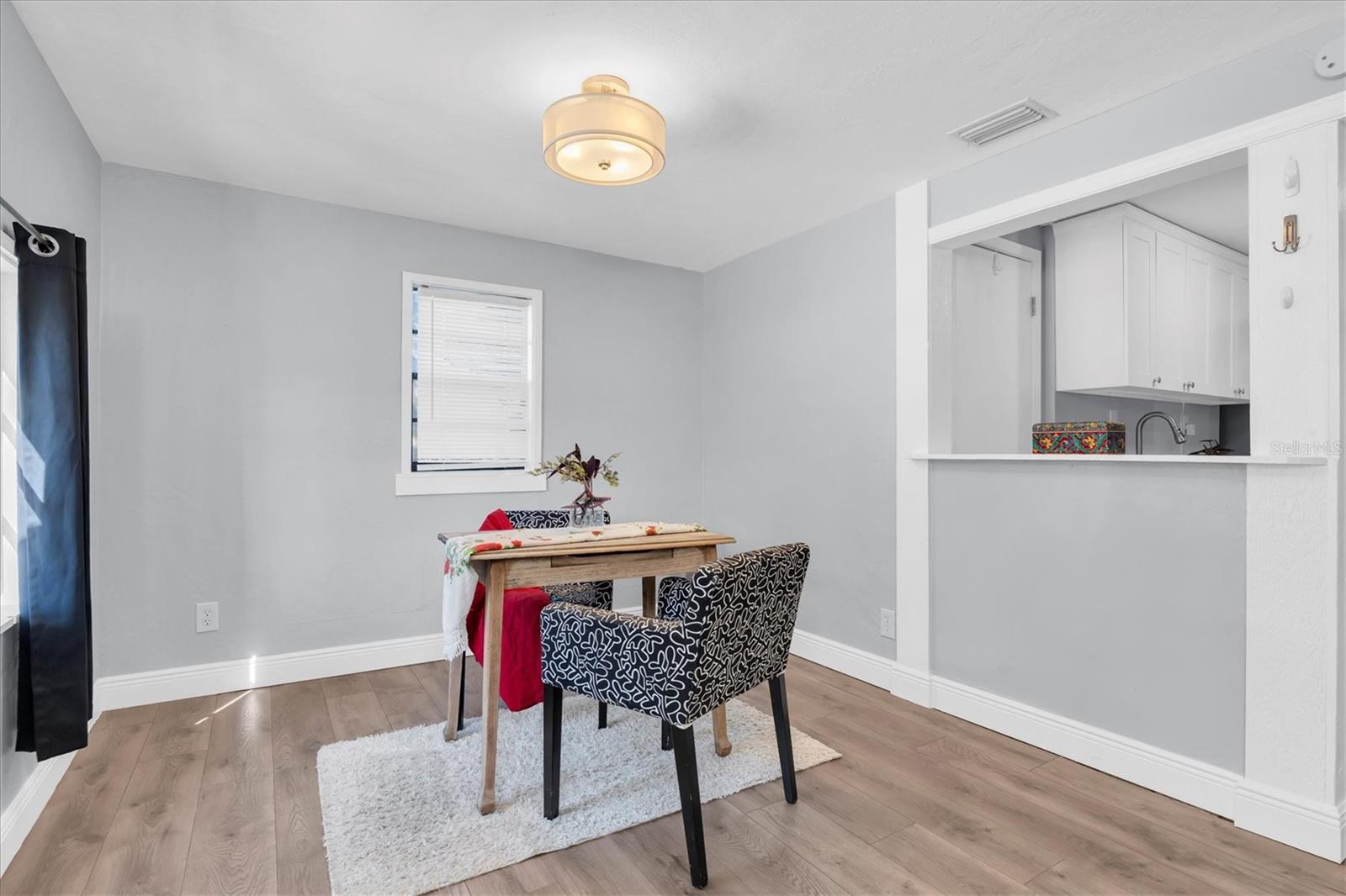 Image 4 of 29 For 5107 37th Street N