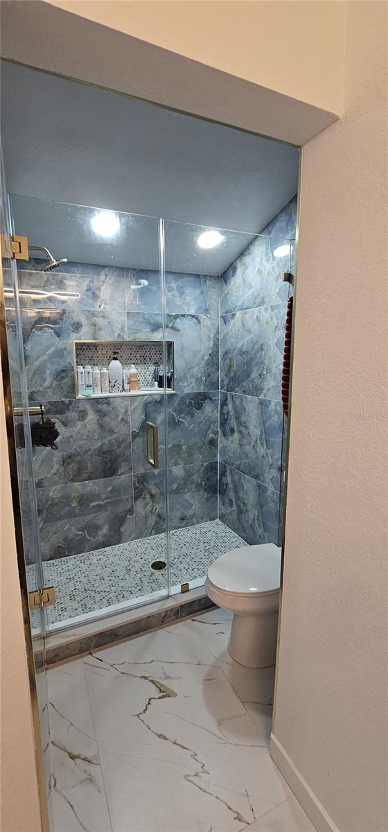 Image 10 of 38 For 4520 Grainary Avenue