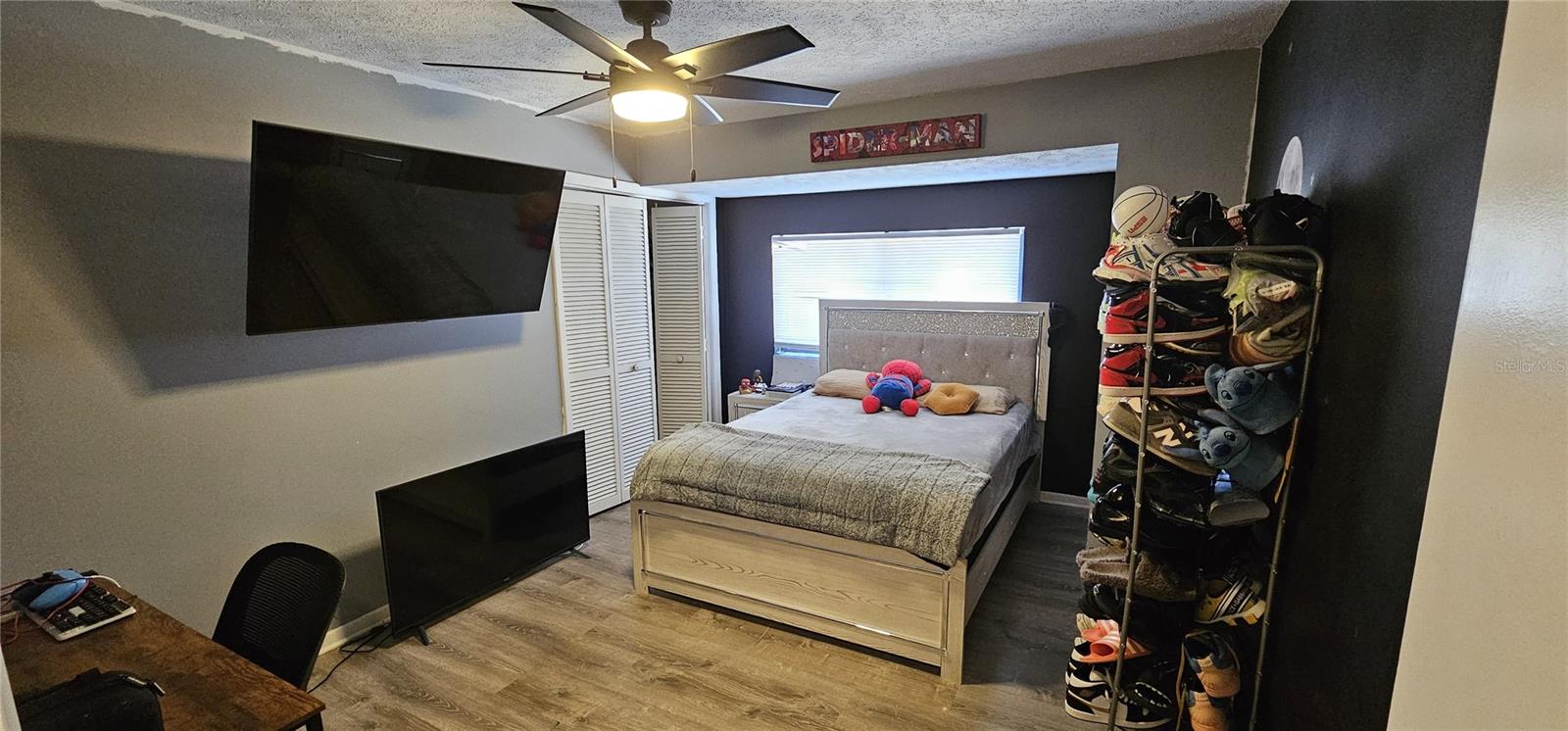 Image 19 of 38 For 4520 Grainary Avenue