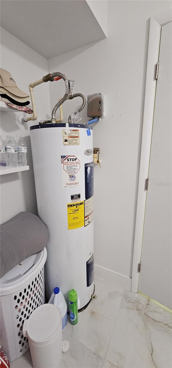 Image 25 of 38 For 4520 Grainary Avenue