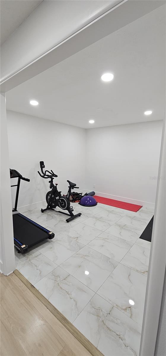 Image 37 of 38 For 4520 Grainary Avenue