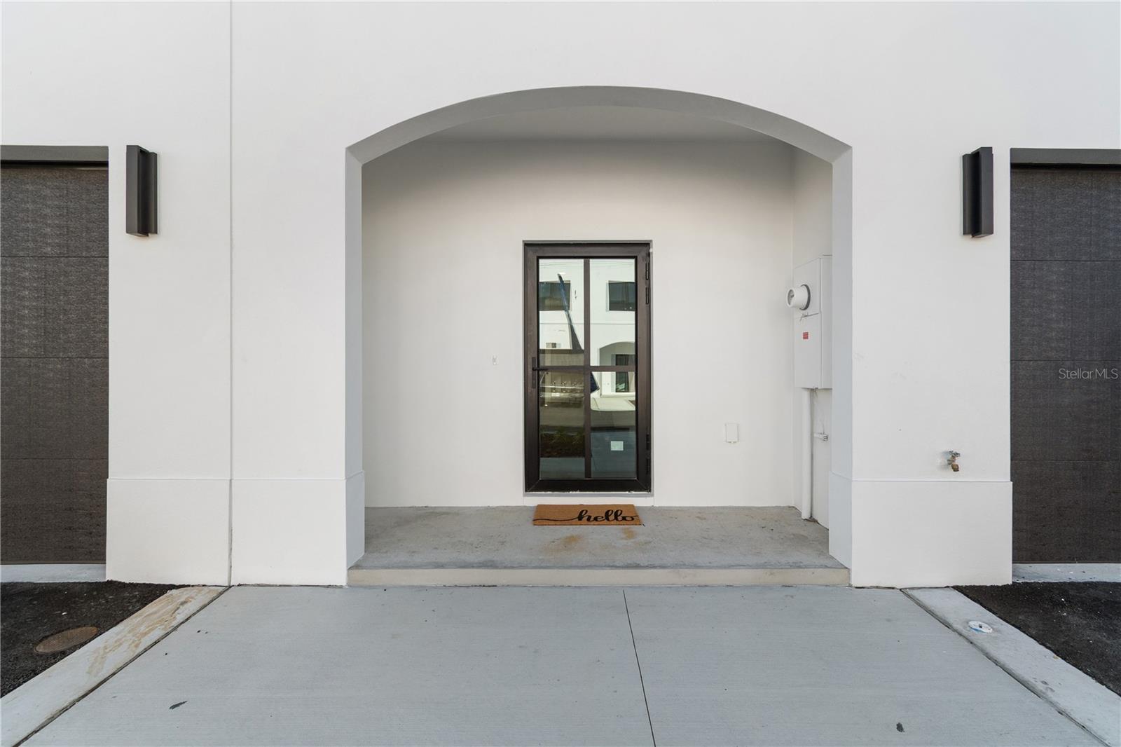 Details for 4352 Cambio Gardens Court, TAMPA, FL 33610