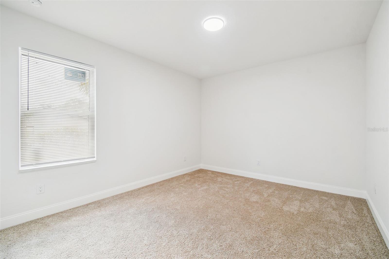 Image 29 of 40 For 1520 Alameda Drive