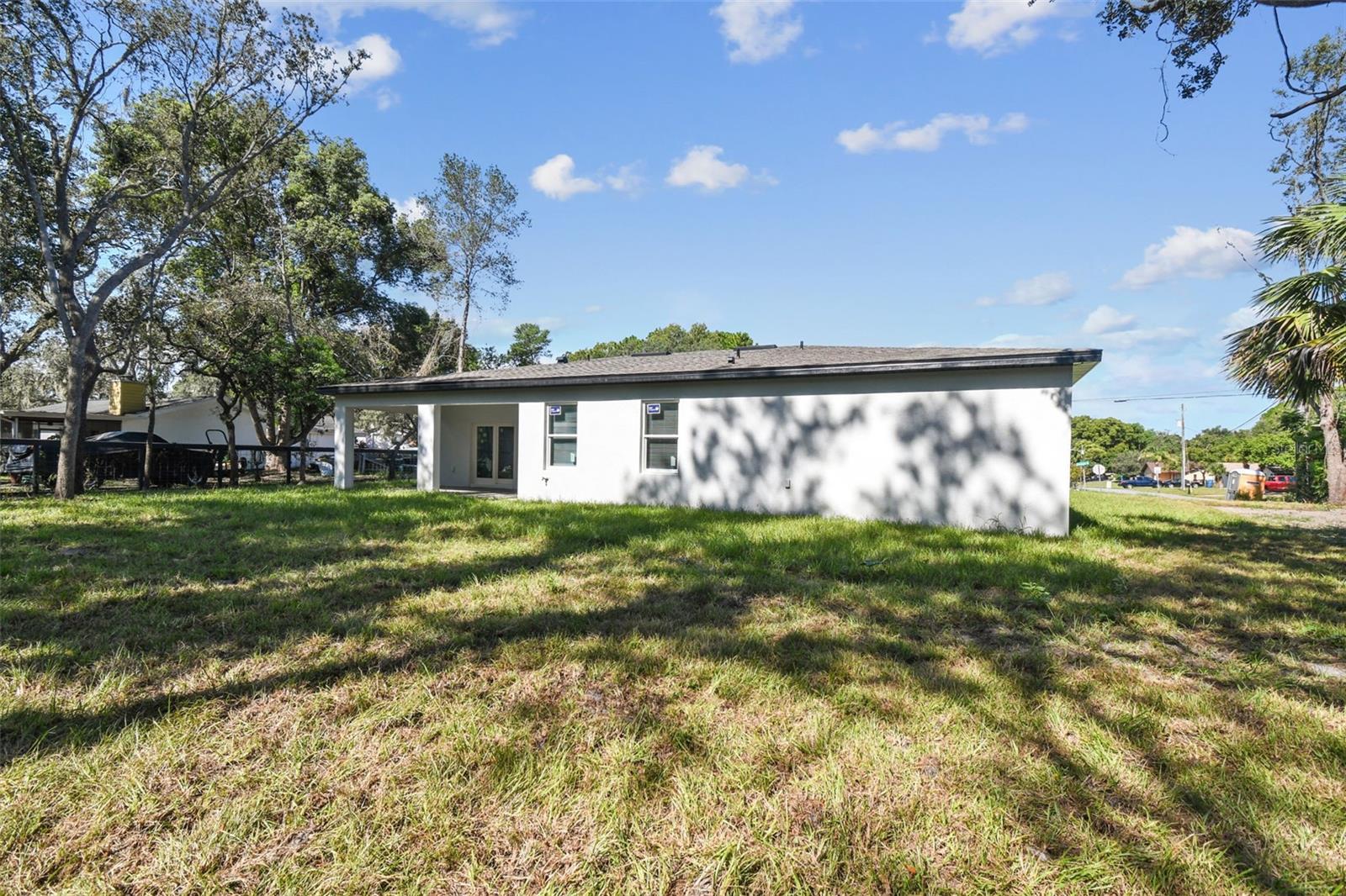 Image 34 of 40 For 1520 Alameda Drive