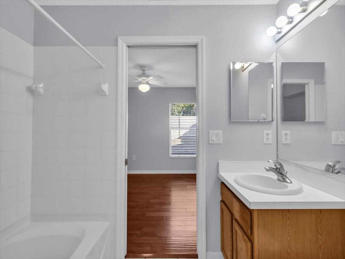 Image 24 of 46 For 12824 Kings Lake Drive